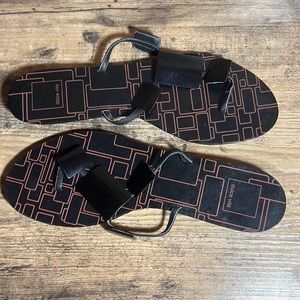 Dolce Vita black stone sandal. Size 8.5